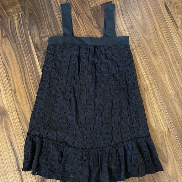 H&M Lace Shift Dress w Ruffle Hem Black Size US 8 - Picture 1 of 13